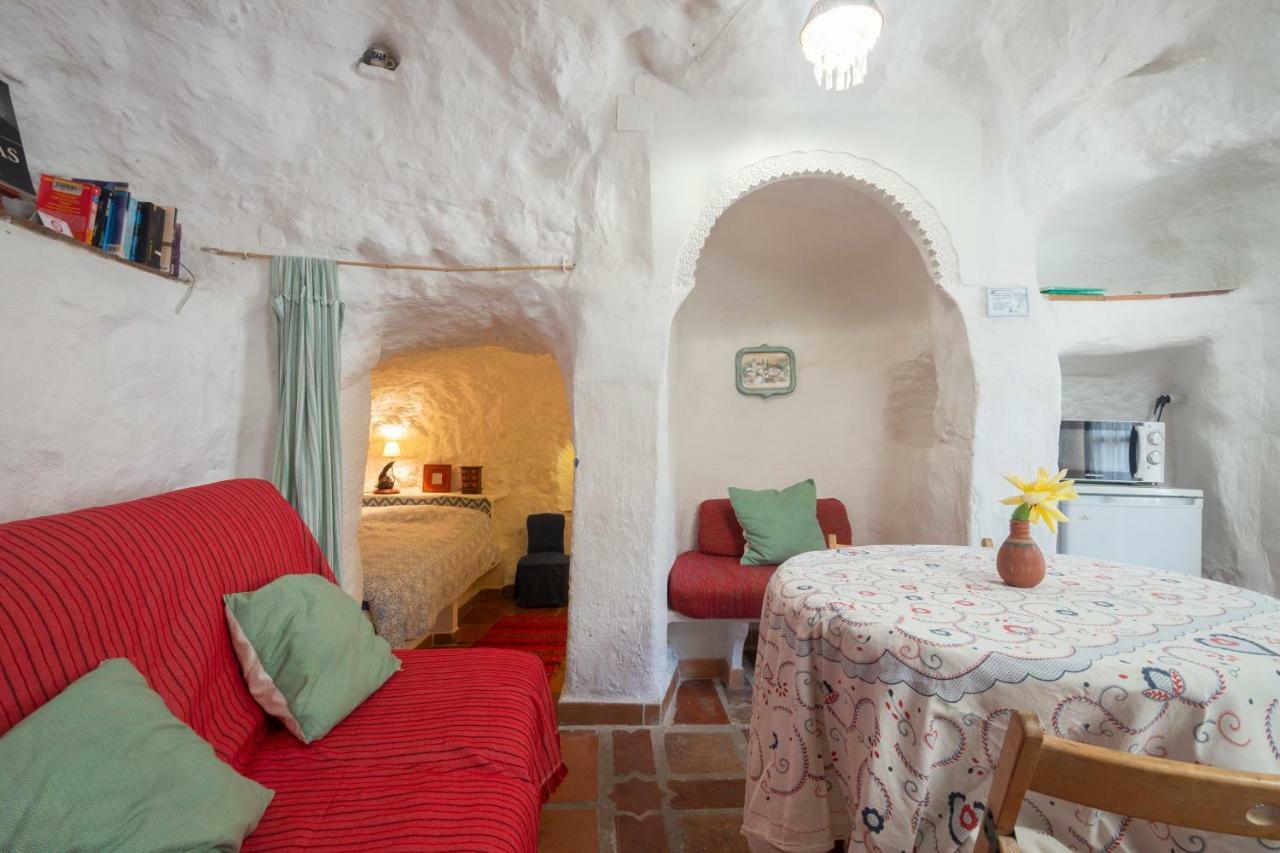Casa Cueva Muntasal *