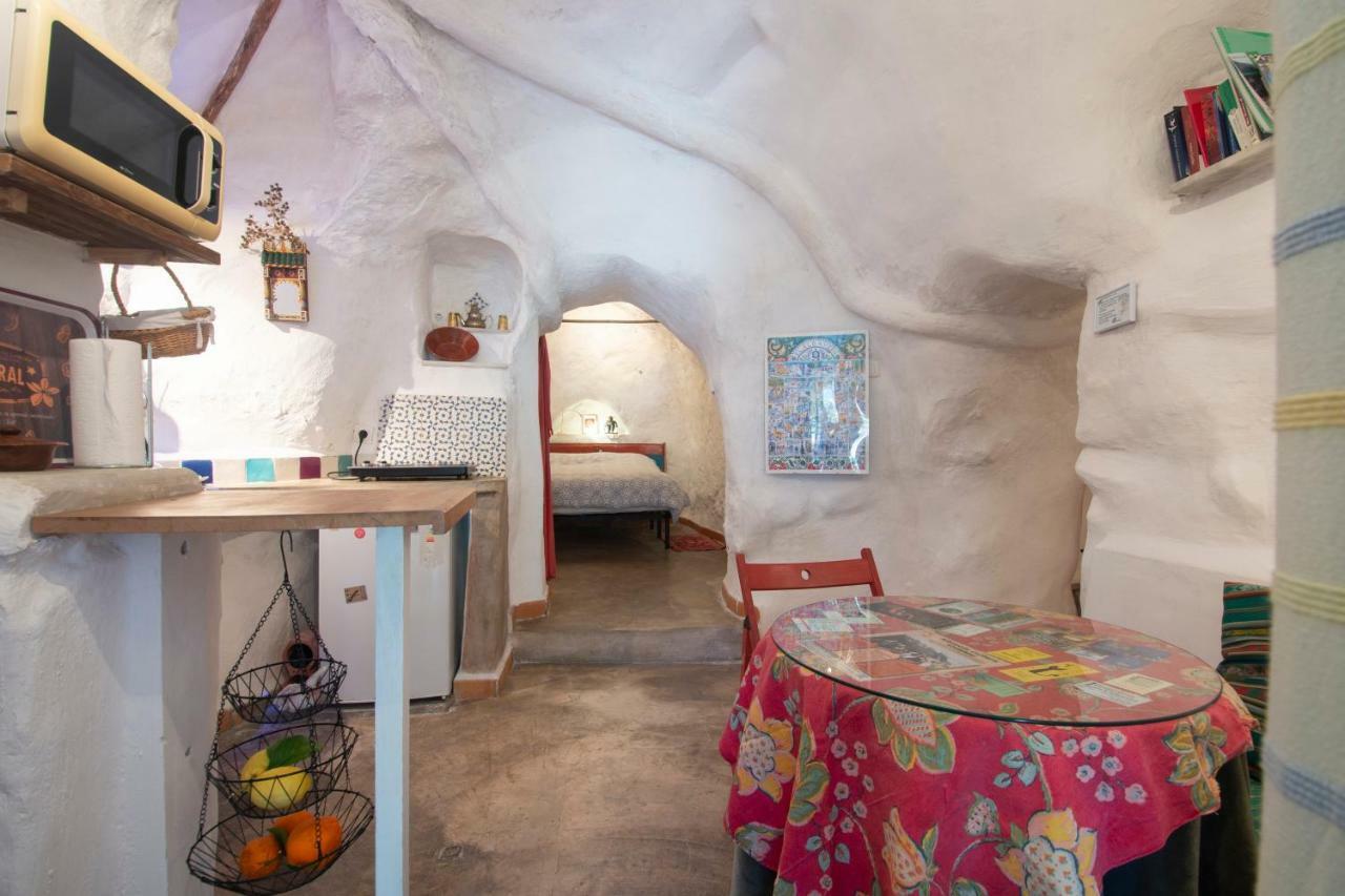 Casa Cueva Muntasal * Monachil